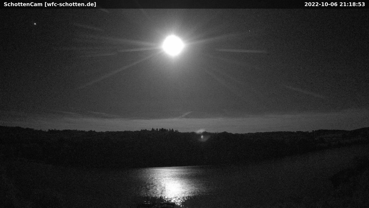 VulkanWetter's tweet photo. Niddastausee aktuell so: π
Webcams: https://t.co/ksr5ovRTsB
#Vogelsberg #Vollmond #Niddastausee #Schotten
Foto: Tourist Schotten https://t.co/ZrpouGFQkX