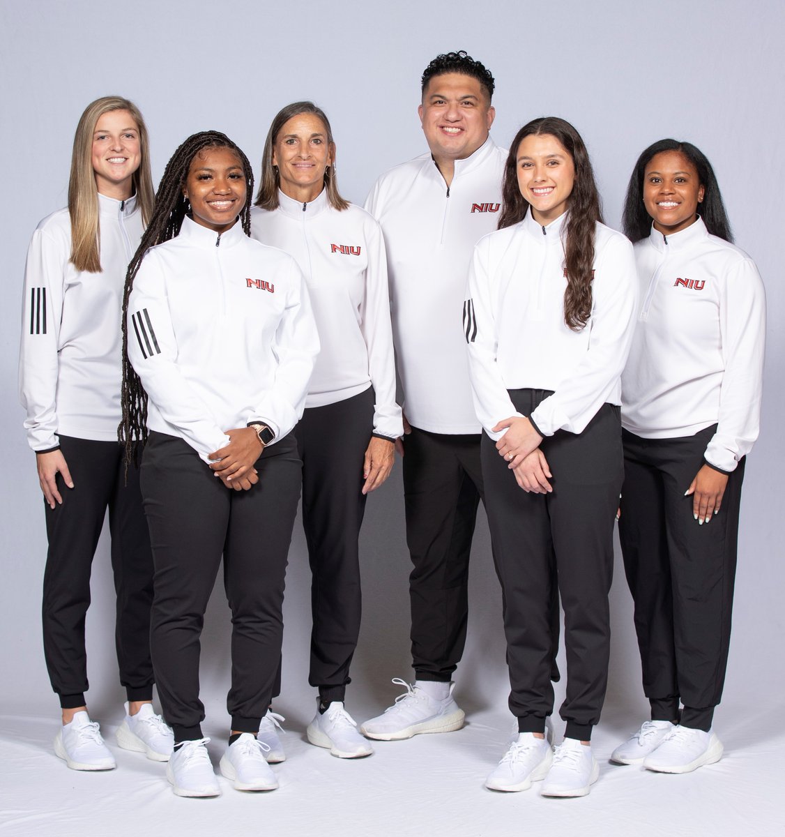 If it's National Coaches Day then these "Gems" are BEST!  #NationalCoachesDay  <a href="/CoachTandez/">Adam Tandez</a> @Jayne_Stuart2 @LexGetIt_NIU <a href="/paulie_stro/">Paulina Castro</a> De'Jah Weathersby