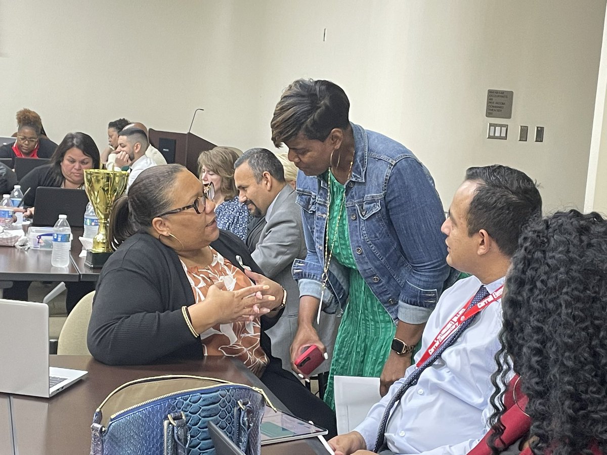 AldineISD Advanced Academics (@aldinegateway) on Twitter photo In <a href="/AldineISD/">Aldine ISD</a> Leadership truly does matter. Our leaders are engaged in collaborative practices to grow each other. Learning from the best to be the best. #AldineConnected <a href="/lmamerson/">LaTonia Amerson, Ed.D.</a> <a href="/OlesonES_AISD/">Oleson Elementary School</a> <a href="/CarrollES_AISD/">Carroll Elementary</a> #LeadershipMatters In <a href="/AldineISD/">Aldine ISD</a> Leadership truly does matter. Our leaders are engaged in collaborative practices to grow each other. Learning from the best to be the best. #AldineConnected <a href="/lmamerson/">LaTonia Amerson, Ed.D.</a> <a href="/OlesonES_AISD/">Oleson Elementary School</a> <a href="/CarrollES_AISD/">Carroll Elementary</a> #LeadershipMatters