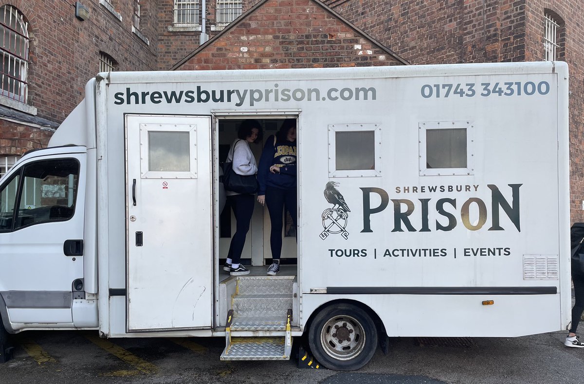BirkenheadPsych's tweet photo. Our recent studies of custodial sentencing, came to life today @ShrewsburyPris  👮‍♀️😬 #psychology #aqa @BirkenheadSchl https://t.co/MTNZAxkFeS