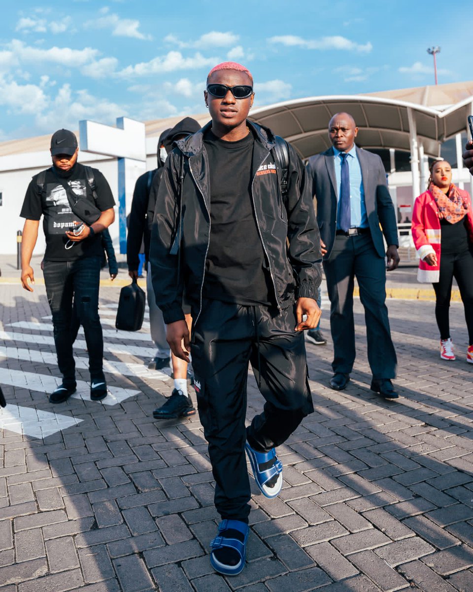 themohsimmons's tweet photo. @johnniewalkerke 
Hapa kutakua na performances from Nviiri, Femi One, Bensoul, DJ Grauchi among others n i can't keep calm. Head over to @ticketsasa @MticketsEvents_ or dial *229*20# for your tickets
#WalkerTownMeru
#RugerInMeru
#KeepWalking https://t.co/gAL4umg4e2