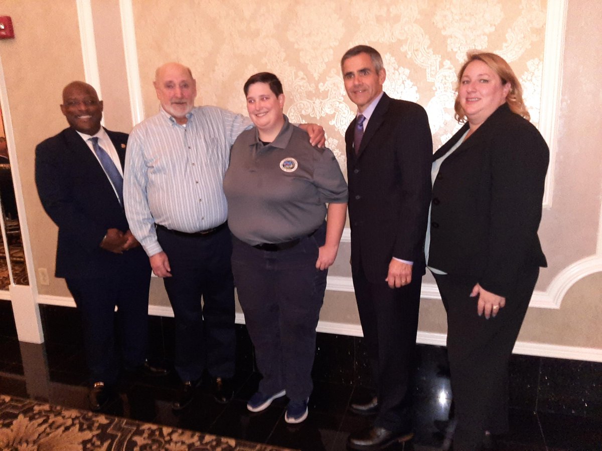 BergenPSOC's tweet photo. The Bergen County 200 Club held its Annual Valor Awards Dinner last night. BC PST Kristen Slagle was presented with the Distinguished Service Award for her involvement in an Overpeck Park crime scene in June of 2020. #bccomunications #bergencounty200club #BergenCountySO https://t.co/qrkBHVPMTb