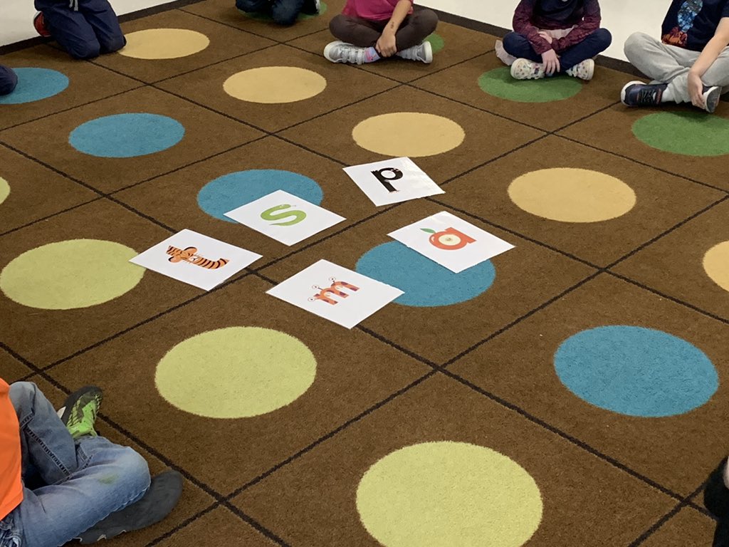 Kate Winn tweet media