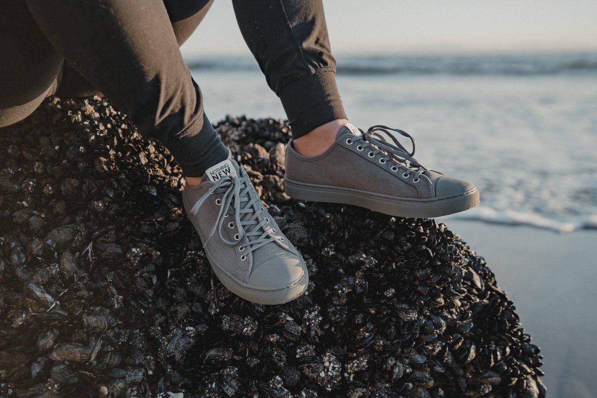 Breathe.

#NothingNew #Ecofriendlyliving #walklikeus #upcycle #vegan  #sustainableliving #sustainablefashion #classicsneakers #summersneakers #summerfits #recycledfashion #earthdayeveryday #ClassicLowtops