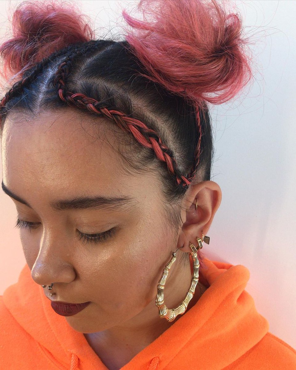 StrangebirdEast's tweet photo. Stylist KeeKee @StrangebirdEast 

https://t.co/erktvVfuM7
#austinhair #fashionhair #austinhairsalon #aclfest https://t.co/GxnlLInhpx