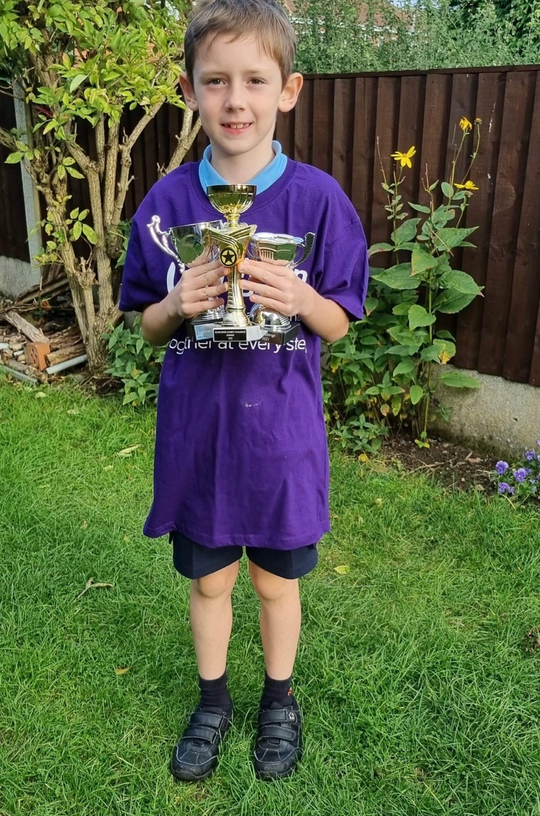 Sunflower Charity challenge winner 2022! George. 10ft 5” tall making it a hat trick 🏆🏆🏆

<a href="/WPCancerCharity/">Weston Park Cancer Charity</a> <a href="/SueCurr/">Sue Curr</a> <a href="/thestar/">@thestar</a>