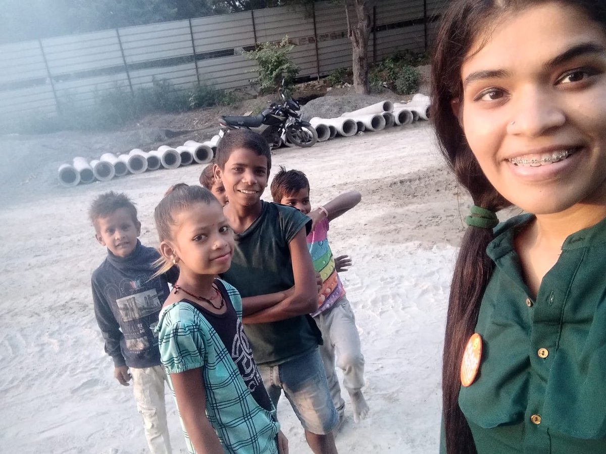 HasnaaNGO's tweet photo. #DonateAMealToday
Extend your helping hand for the weaker section of the society..
Serve n care..❤️
#HasnaaFoundation #DaanUtsav
👇 Support & Donate
UPI id - Hasnaa@sbi
Email - info@hasnaa.in https://t.co/aT8FnHn3TA