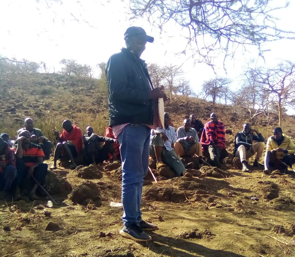 CLAN_Kenya's tweet image. @naretolatia in collaboration with @CLAN_Kenya led a sensitization and awareness training on Community Land Act (CLA) at Elangata Enkima (Kuku A) in Kajiado County.
#LandRights #CLA2016
#CommunityLandActionNow

@RightsResources 
@TenureFacility 
@naturaljustice