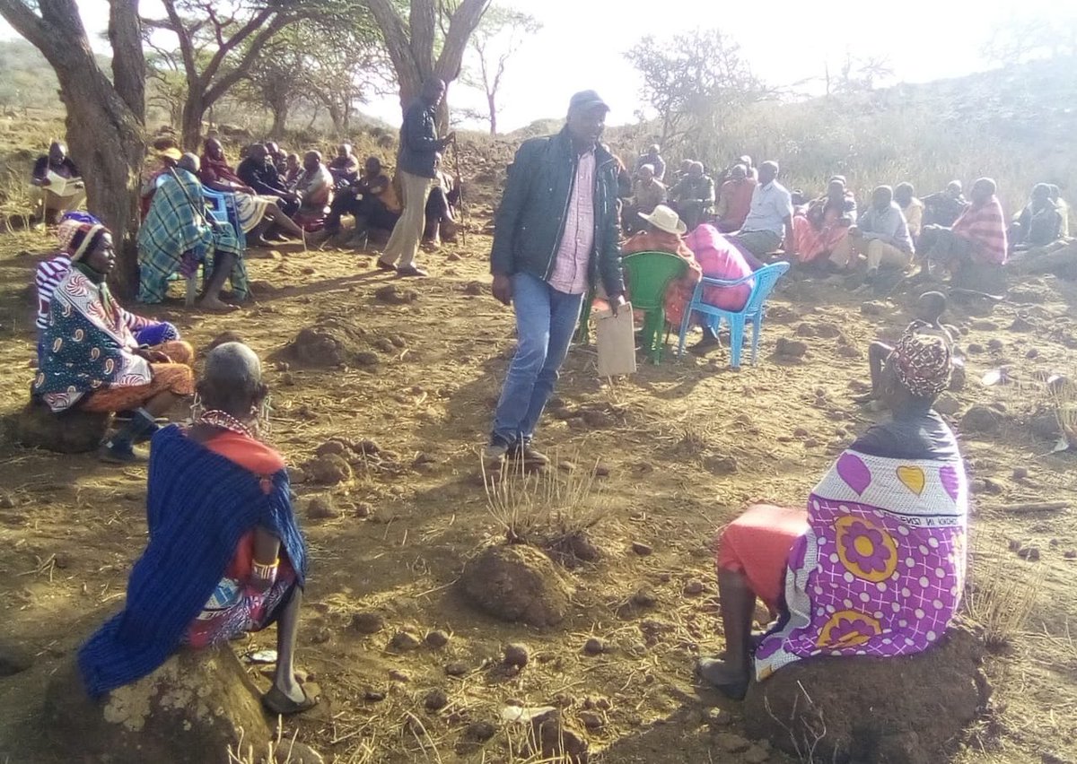 CLAN_Kenya's tweet image. @naretolatia in collaboration with @CLAN_Kenya led a sensitization and awareness training on Community Land Act (CLA) at Elangata Enkima (Kuku A) in Kajiado County.
#LandRights #CLA2016
#CommunityLandActionNow

@RightsResources 
@TenureFacility 
@naturaljustice
