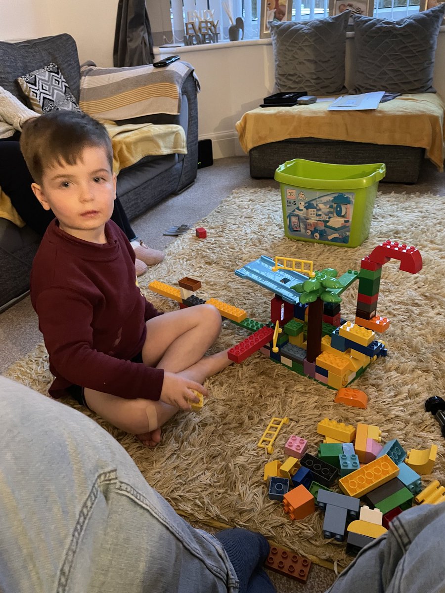 Rachel Holmes tweet media