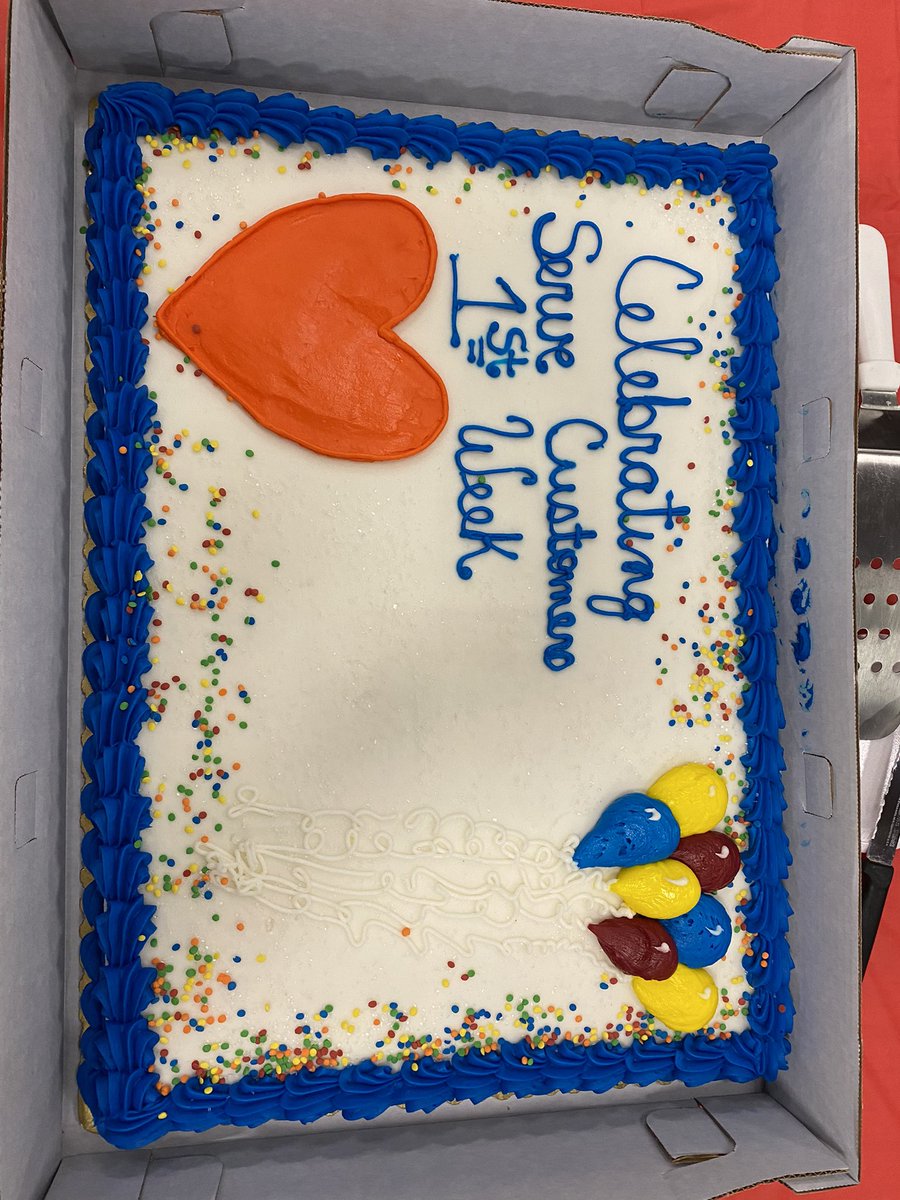 TeamFierceOSCC's tweet photo. Roll out the Red Carpet for Ocean Springs Agents ‼️❤️ Day #SCFW2022 Thank you for an Amazing Visit to our VPs Mike Coffey, Chris Altomari, and Josh Goodell #winas1fam https://t.co/EX8sRBdNBH