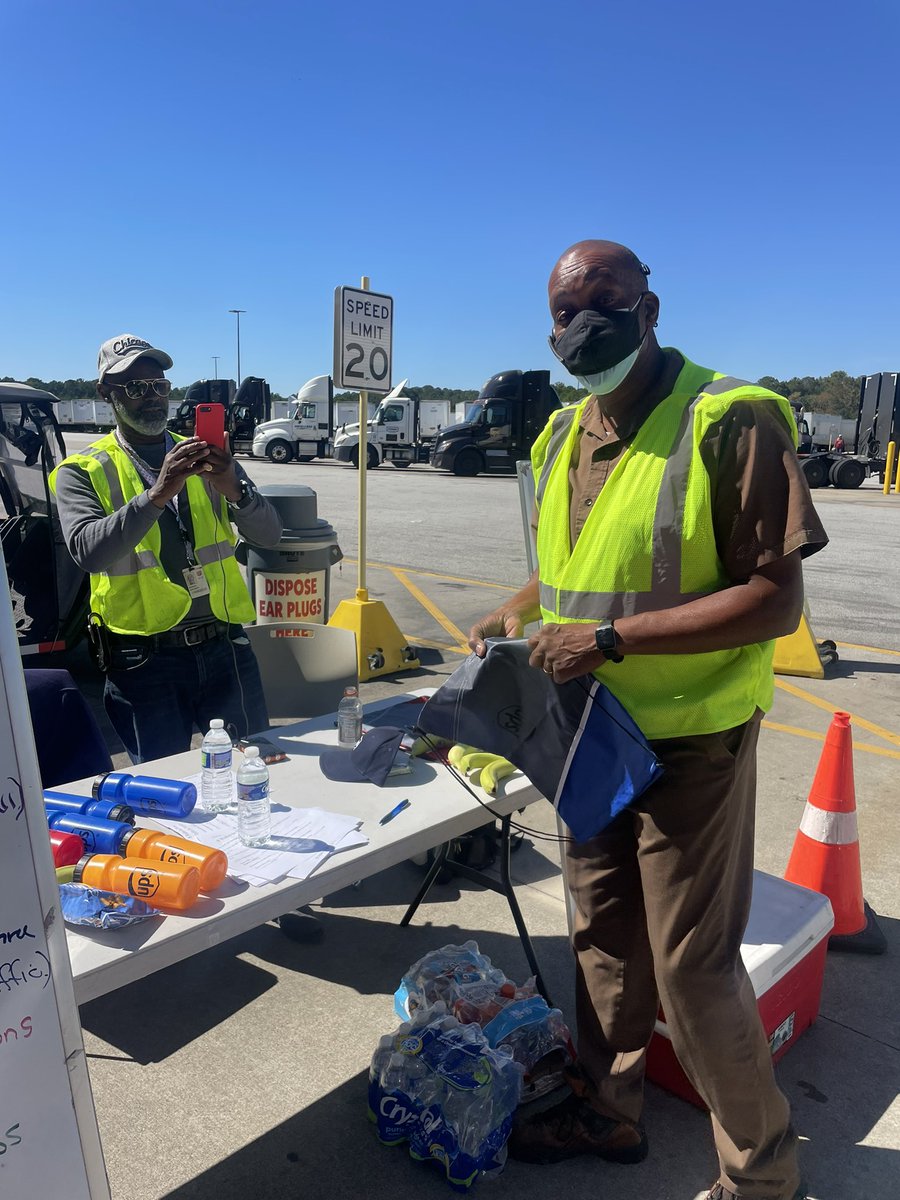 UPS S.M.A.R.T. GA Feeders tweet media