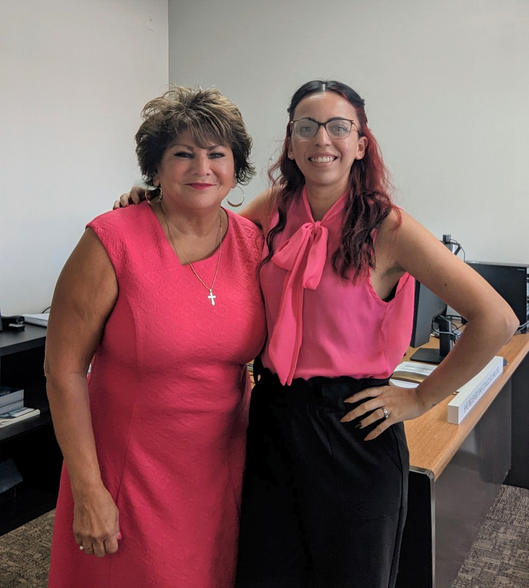 TMDStaff's tweet photo. This month, our #ThankfulThursday posts are dedicated to the fighters, survivors, and those lost due to Breast Cancer. We're making it a #PinkOctober!
#BreastCancerAwarenessMonth #BreastCancerAwareness #Support #TMDStaffing #TeamTMD #CancerAwareness #Staffing https://t.co/giaXx1xkft