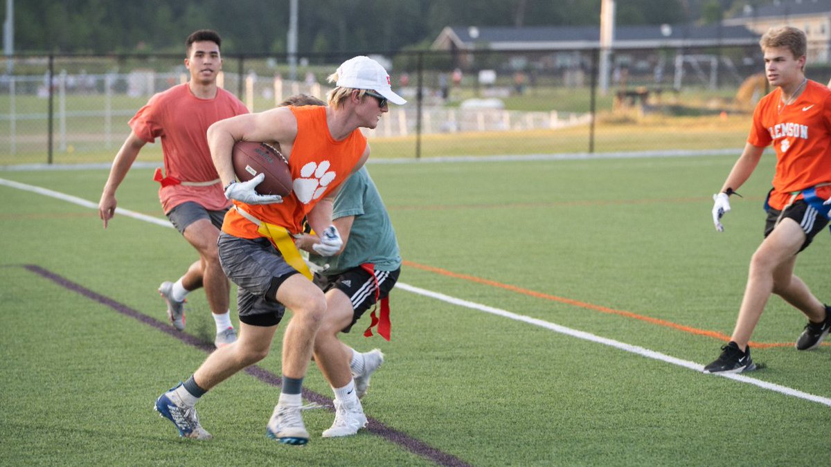 ClemsonSA's tweet photo. Did you know Clemson was ranked No. 3 for Everyone Plays Intramural Sports by the Princeton Review? We love seeing our #Tigers get involved! Grab some friends and make your own team — spikeball, 3 vs. 3 basketball and pickleball are still open! #ExperienceFun https://t.co/JrUPPgvi7q