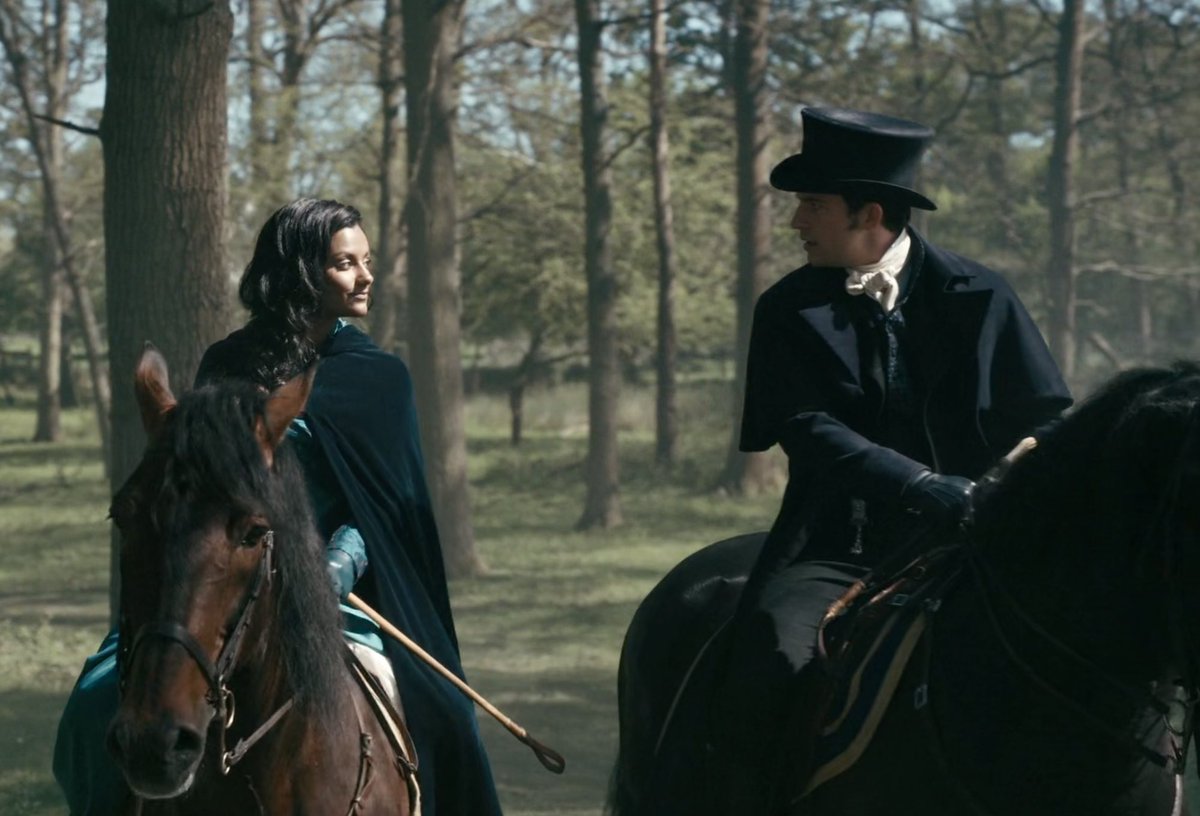 iRis 🐝 👸🏾🤴🏻 tweet media