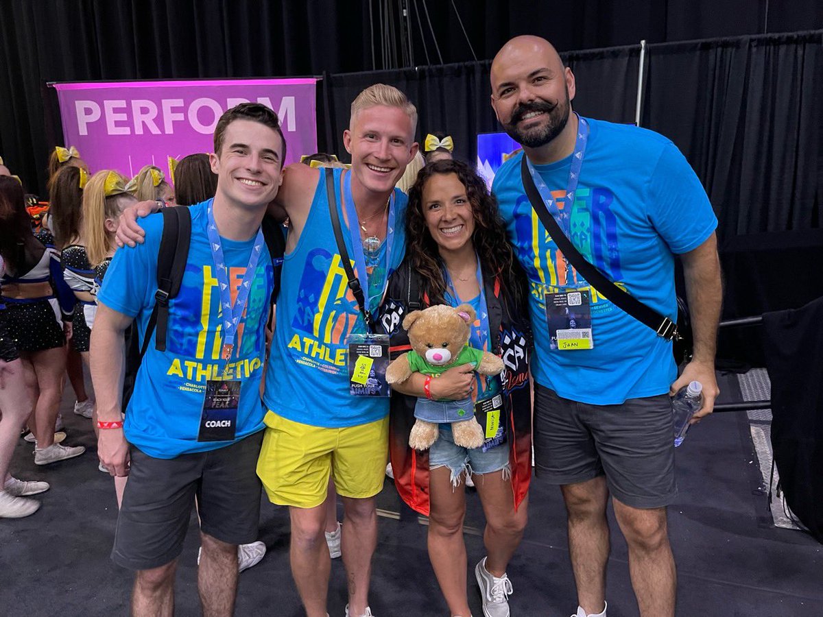 HAPPY NATIONAL COACHES DAY!! 💙🖤💙🖤