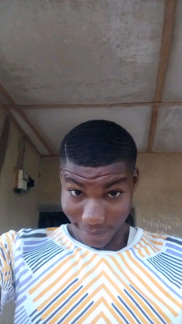 IfumsaOau's tweet photo. Throwback Thursday is upon us again and We’ve Adewunmi Victor On today’s Episode of TBT😜😜
Brother Cupid as always been a swaggalious brother😍. It’s slide 3&1 for us😂😂.
#Devila #epitomicical https://t.co/bVmHGFxbAo