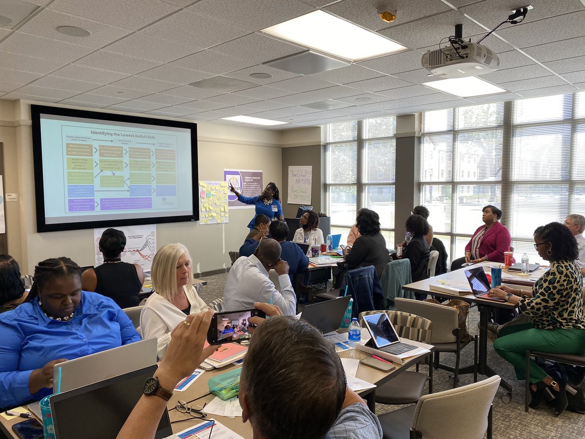 Jennifer Manning tweet media