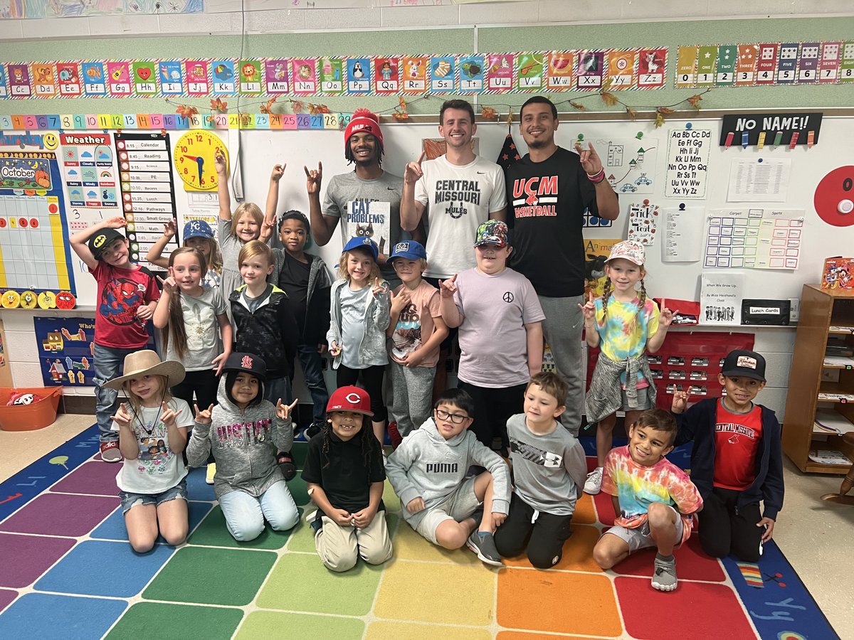 Mules Basketball (@ucmmbb) on Twitter photo Had a blast the past couple days being apart of the <a href="/UCMMULES/">UCM Mules & Jennies</a> Literacy Team! The Mules love the kids!
#HoldTheRope x #teamUCM Had a blast the past couple days being apart of the <a href="/UCMMULES/">UCM Mules & Jennies</a> Literacy Team! The Mules love the kids!
#HoldTheRope x #teamUCM