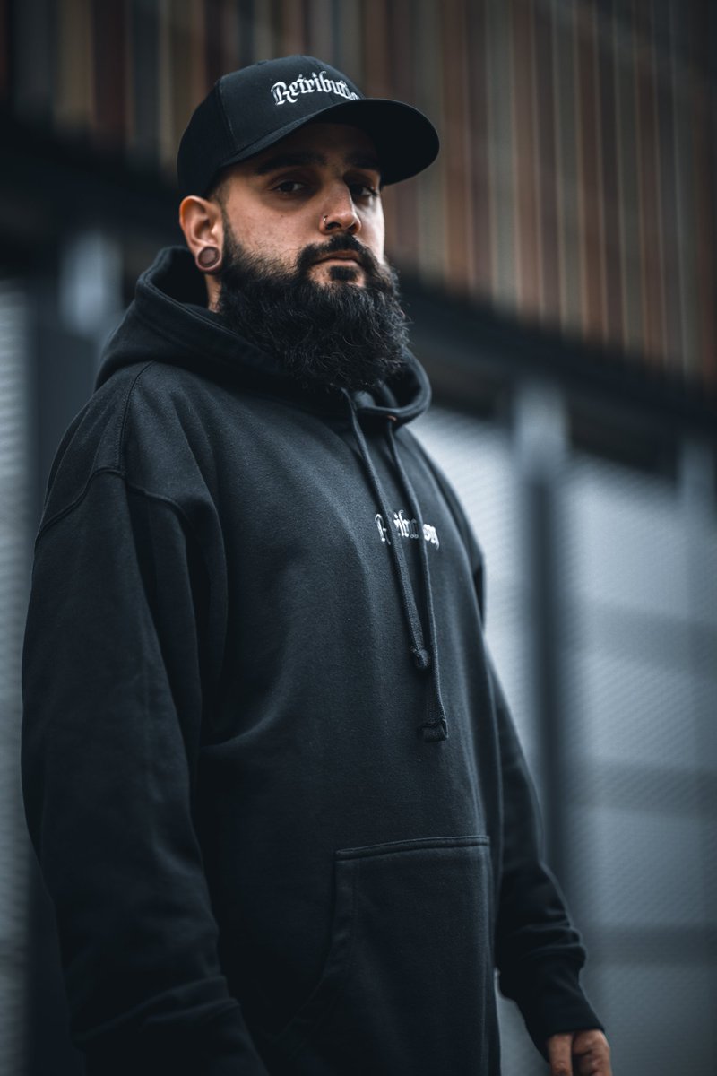 ShanRockShakeUK's tweet image. It's officially here! RETRIBUTION is LIVE on the store for 1 month only!

This is a brand new collaboration from me &amp;amp; @VandalThreads that has been an absolute killer with you guys so far!

Use code 'SHEK' for 5% OFF at vandalthreads.com

#TheThreads | #ThreadsAD