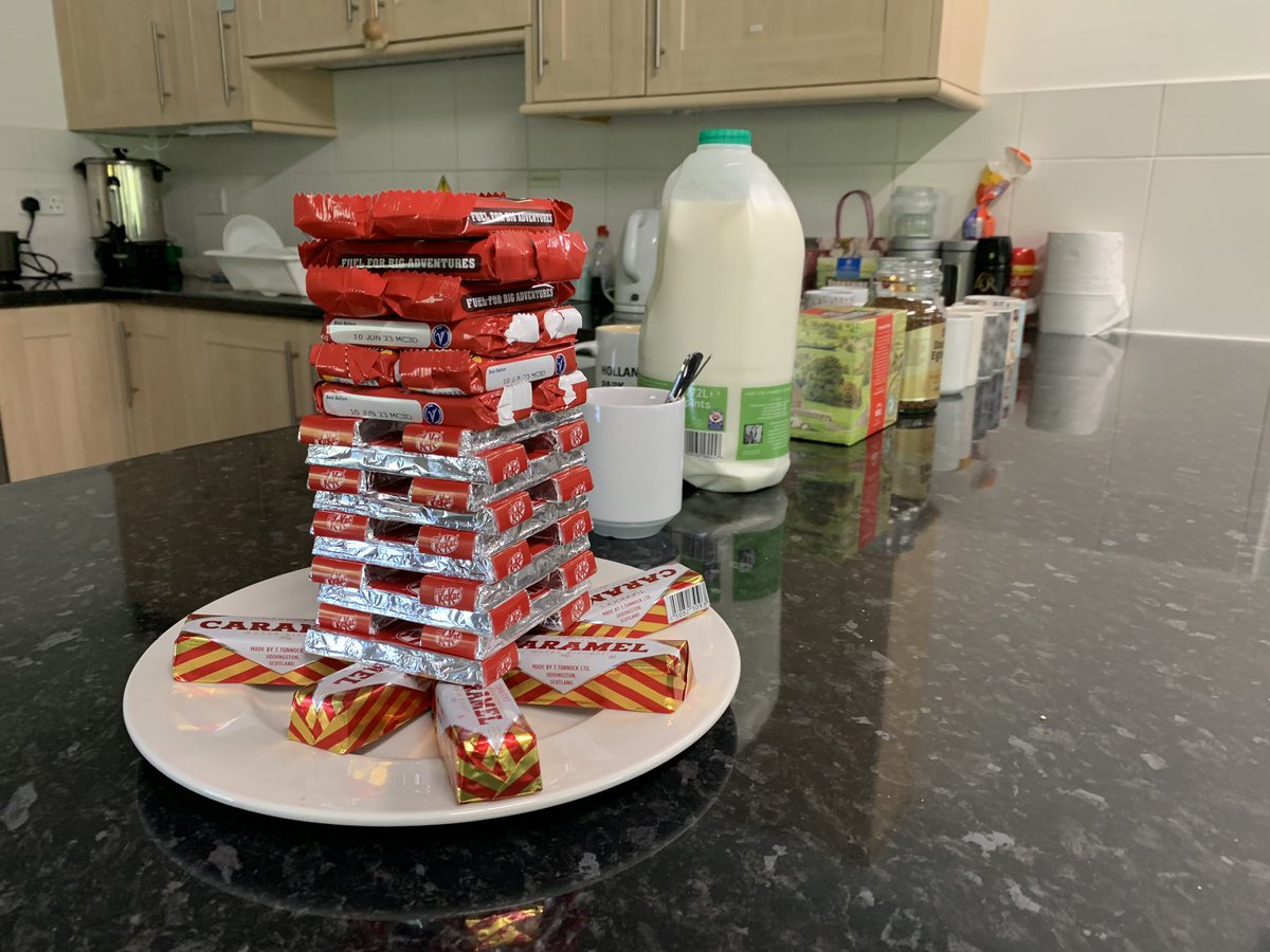 Great CPD day today with FI colleagues from across Thames Valley @Bucksfire <a href="/OxonFireRescue/">OxonFireRescue</a>  looking at smoking - a cause of ignition, hazmat input from DIM on PID use and case studies. Lots to be learnt and shared. Plus an art installation in biscuit form #learning #CPD #fire