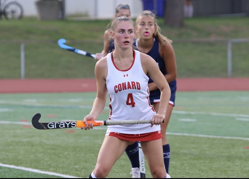ConardFh's tweet photo. Came back from a 2 goal deficit to tie Wethersfield 2-2. Tarasuk and Goglia with the goals, Campbell with both assists.  #goredwolves @CHSWHAthletics https://t.co/V2bOVjn97O