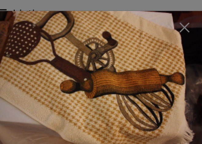 emmasattic98's tweet photo. Vintage 4-Piece Kitchen Set by Gourmet Gallery by EmmasAtticTreasures https://t.co/Q81ePFHG0Q via @Etsy #GourmetGallery #KitchenSet #Fabric #4PieceSet #Apron #Placemats #Potholder #DishTowel https://t.co/NV7VCQnSj2