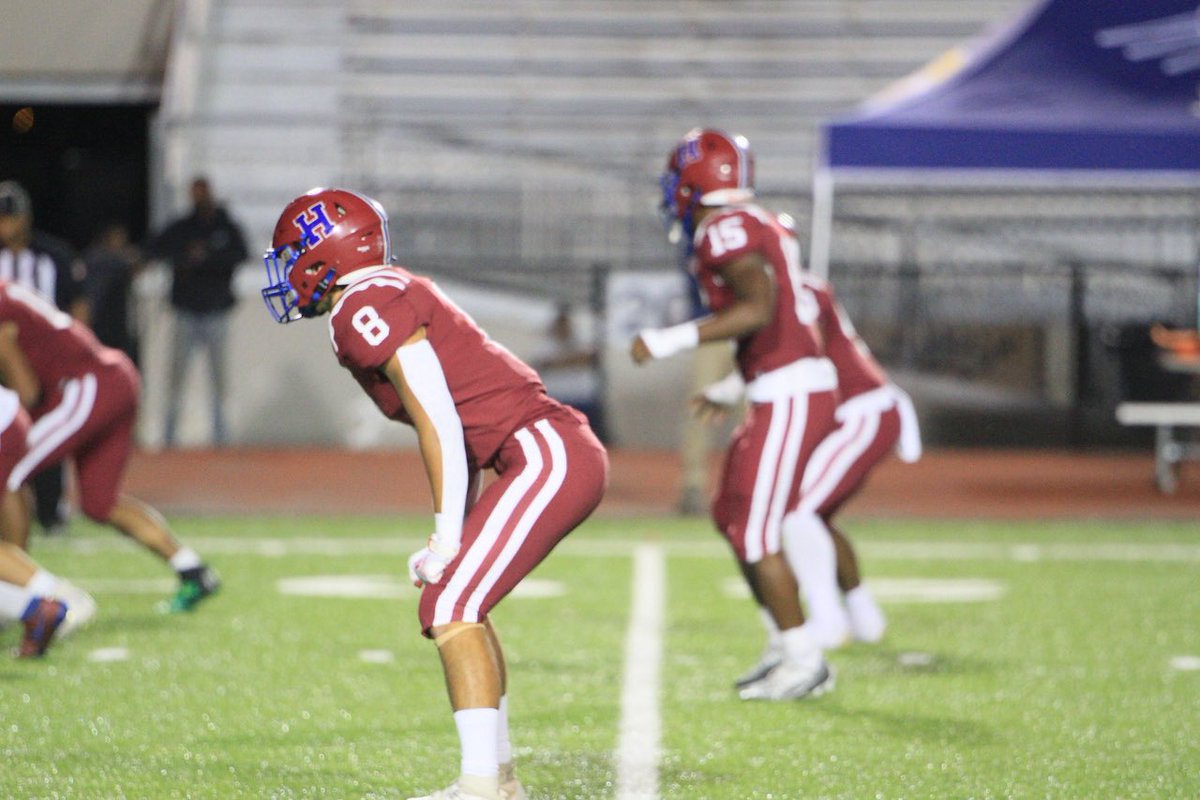HHSPantherFB's tweet photo. LETS HEAR FROM THE DEFENSE

❓How do you think this week of fall break practices has gone? 

🗣 “This is the best week of fall break practice we’ve ever had. I think we’re really locked in.” 

- @CALangford8 Senior LB 

#GBR 🔴🐾🏈 https://t.co/0bAFCEsJJc