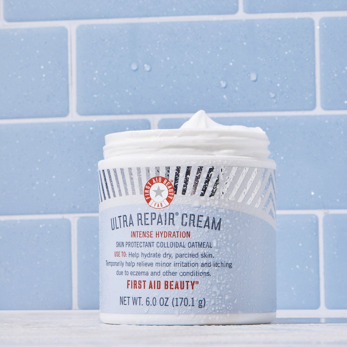 The secret behind #BellaHadid's spray-on dress... jk. But if you need a head-to-toe moisturizer, we got you "covered".

#moisturizer #safeforsensitiveskin