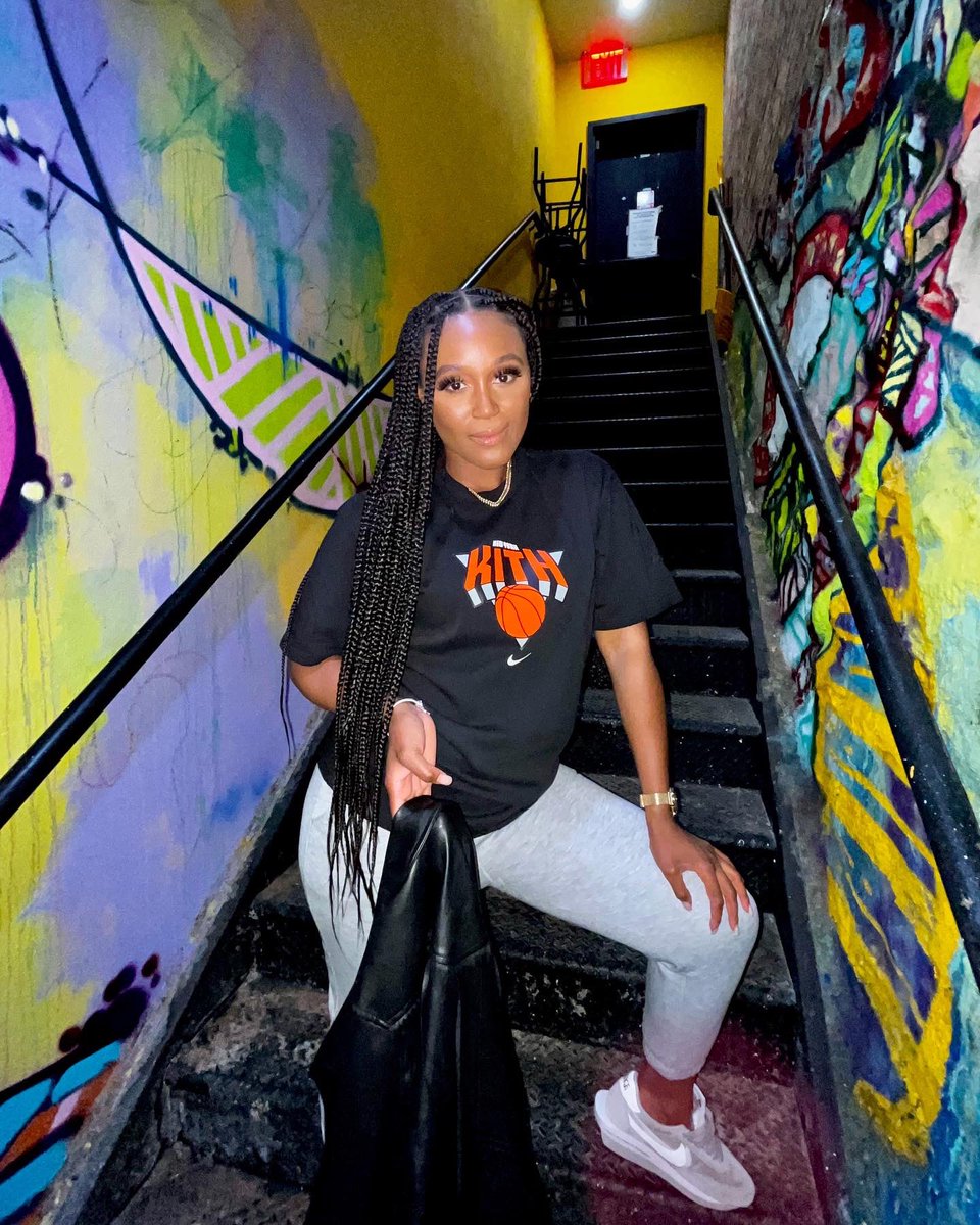 jetsettingjas's tweet photo. Barely be at home, but I put on for my city 🗽 https://t.co/IZeRTmmxhw