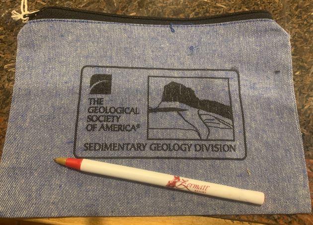 GSA Sedimentary Geology Division (@gsa_sgd) on Twitter photo FOR ALL YOUR POUCH NEEDS! Is it sharpies or colored pencils? Stash of thin-sections or mineral separates? Some treasured bits of sed rocks or sediment? A limited quantity of these handy pouches at Booth # 2924 <a href="/geosociety/">geosociety</a> Connects 2022 in Denver #GSA2022 FOR ALL YOUR POUCH NEEDS! Is it sharpies or colored pencils? Stash of thin-sections or mineral separates? Some treasured bits of sed rocks or sediment? A limited quantity of these handy pouches at Booth # 2924 <a href="/geosociety/">geosociety</a> Connects 2022 in Denver #GSA2022