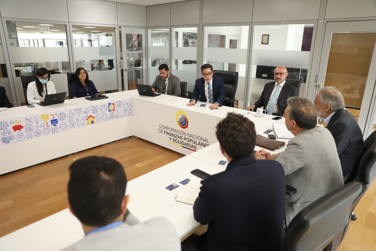 CONAFIPS's tweet photo. ✅Recibimos a una misión del @EIBtheEUbank para dialogar sobre oportunidades de financiamiento verde para las organizaciones del sector financiero de la economía popular y solidaria del Ecuador. 🇪🇨 https://t.co/lA2jvd9WwS