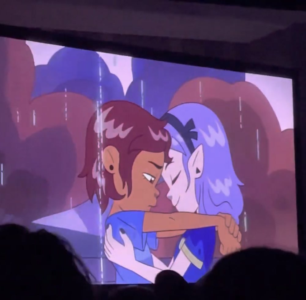amitysluz's tweet photo. TOH SPOILERS
.
.
LUMITY NATION HOW ARE WE FEELING https://t.co/nrfrS8nmdV