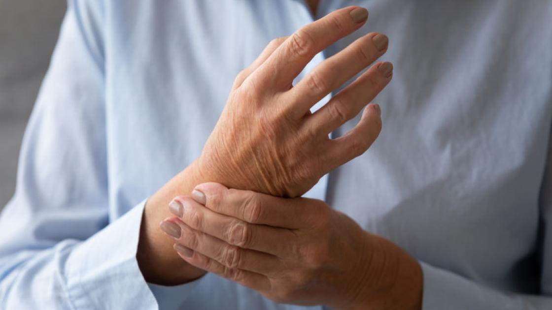Did you know there are more than 100 different types of arthritis? siumed.org/node/162616
