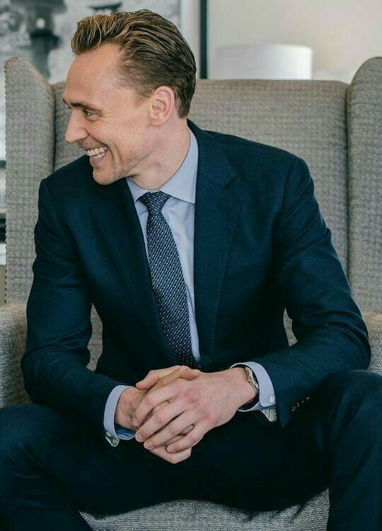 Cause in a sky full of stars... I think I saw you... ✨