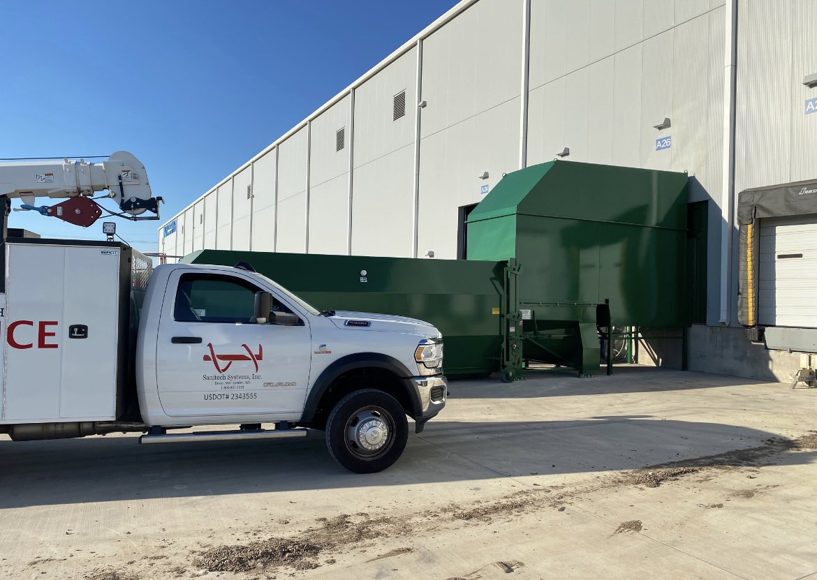 SaniTechSys's tweet image. Pulling up to our newest Texas install in our Sanitech truck. 👌🏻
If you see us on the road, make sure to wave hello!
.
.
.
#thursday #install #texas