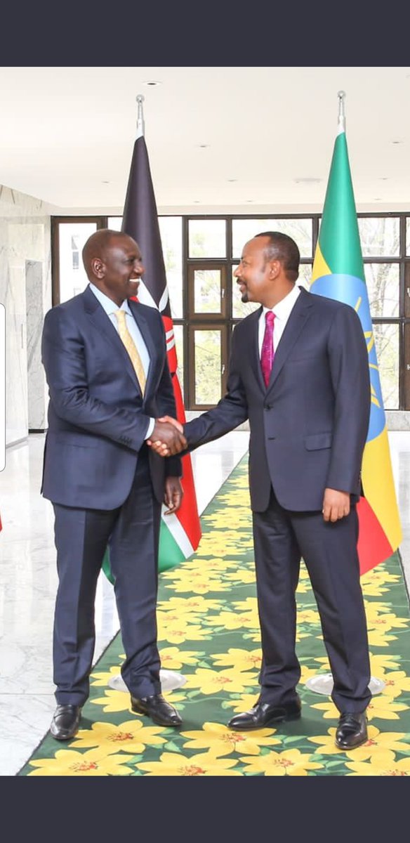 Hello2Africa's tweet photo. President William Ruto @WilliamsRuto of  🇰🇪 &amp; 
Prime Minister Abiy Ahmed @AbiyAhmedAli of 🇪🇹 
Today Thursday, October 6, reached an agreement that will allow Kenya to import wheat from Ethiopia. 
#EthiopiaRising #HelloAfrica  #PanAfrican Rising. https://t.co/ukGmH3yfsq