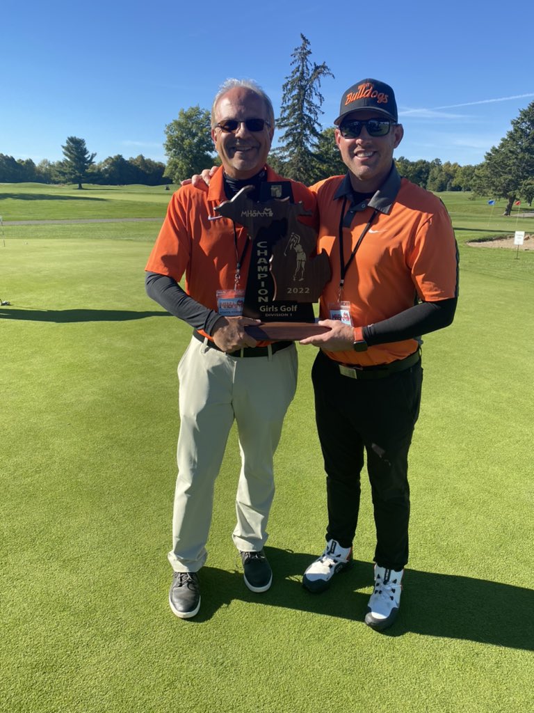 Brighton Girls Golf tweet media