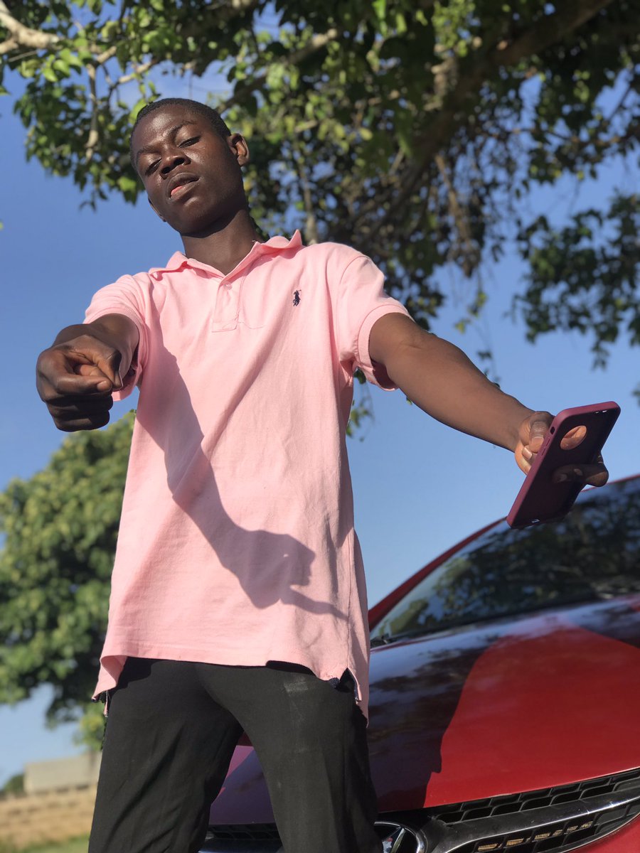 CourageOperator's tweet image. Real faking u