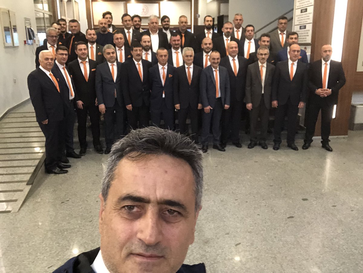 KRALFAYSAL1923's tweet photo. Ne Mutlu!
Allah'ın adaletini,
Kendi menfaatleri ve üç günlük çıkarları için asla satmayanlara..
Hayırlı Cumalar https://t.co/lD6mS1AjUy