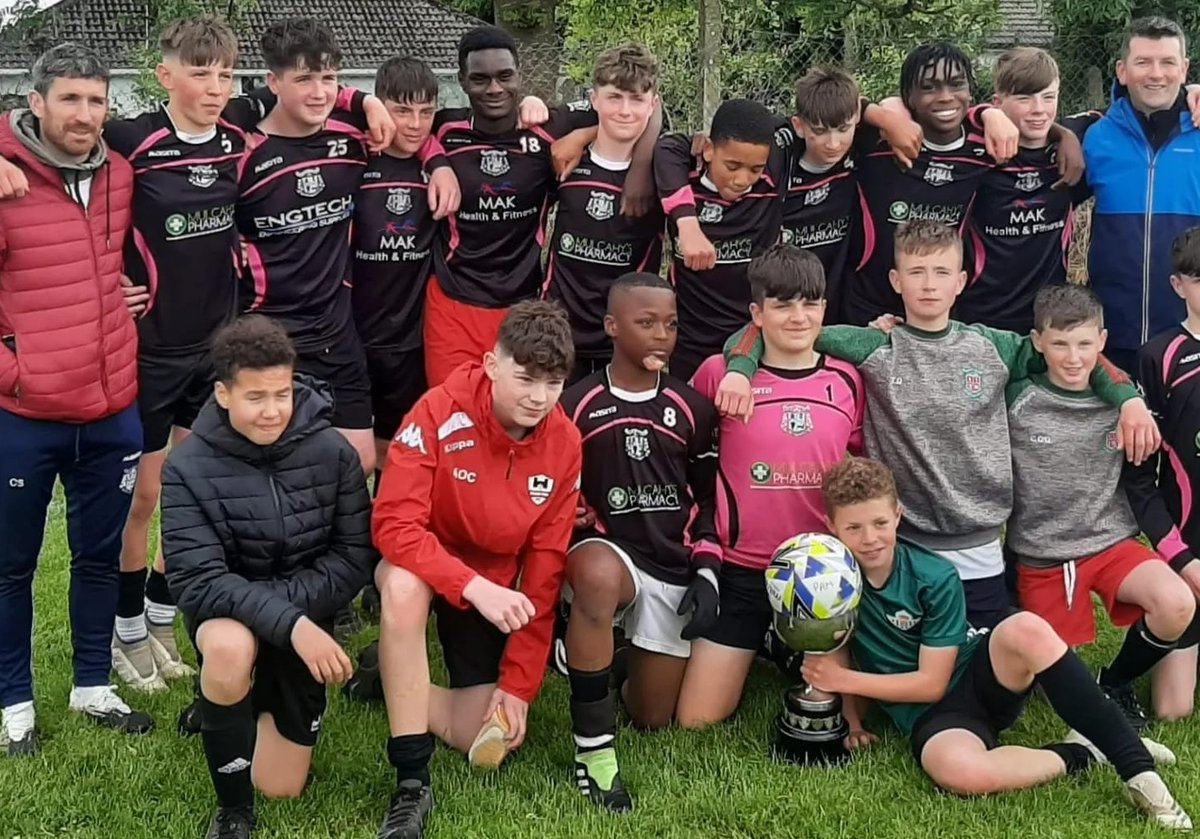 faischools's tweet photo. 👉 | Friday Footie Special👊 
🏆 | FAI Schools First Year Boys National Cup Semi Final
🎓 | Under 14, Large Schools
🎙 | M A T C H D A Y 
⚽️ | @patricianacad1 🆚 @MaristAthlone 
📆 | Friday, October 7, 2022
⏰ | 1pm
🏟  | @nenagh_afc 
👉 | #FirstYearBoysCup https://t.co/IhjV7gvIfU