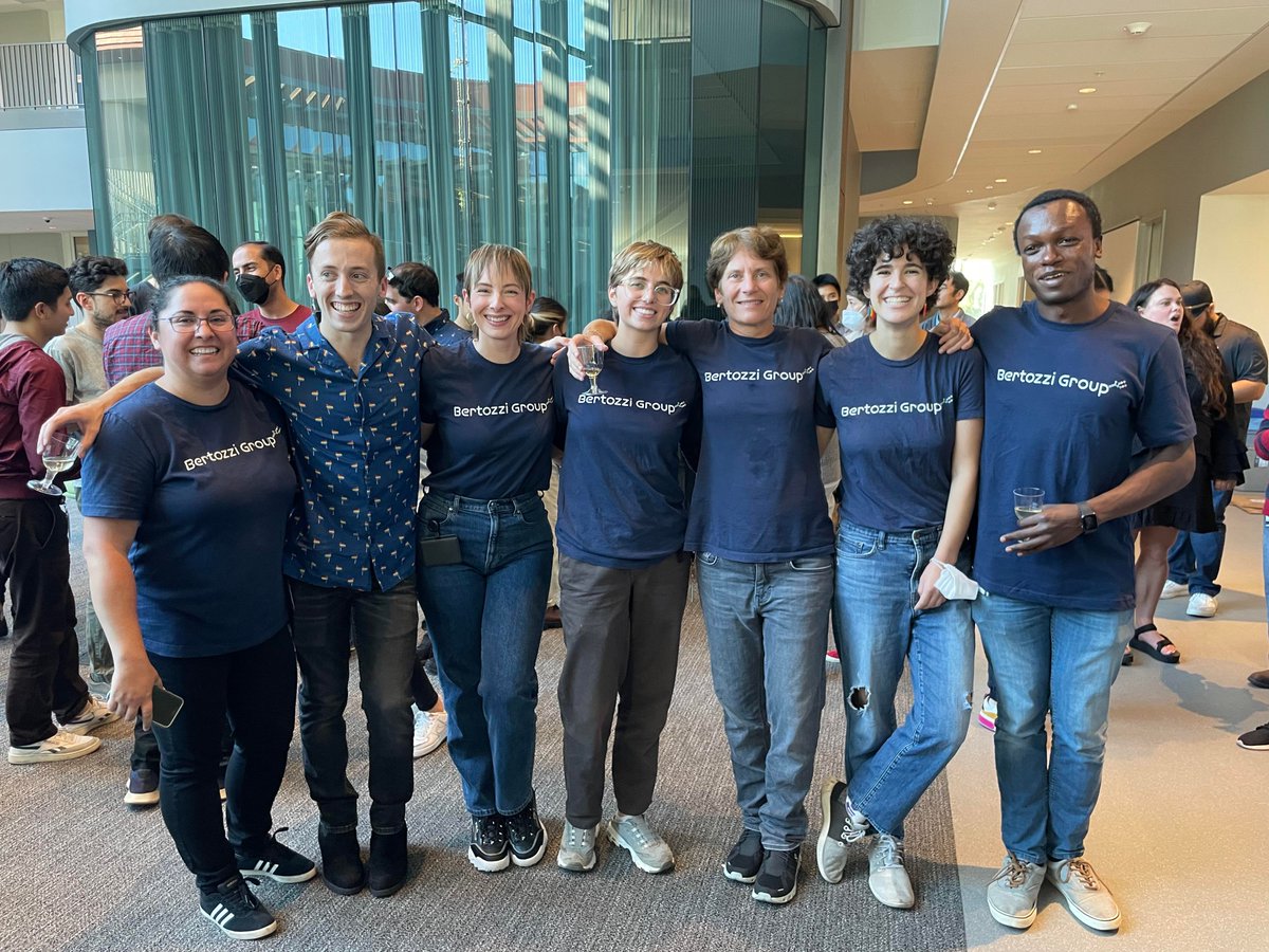 Congrats to my PhD advisor @CarolynBertozzi for winning the <a href="/NobelPrize/">The Nobel Prize</a>! 

In addition to your brilliant science, you are a role model and inspiration to many young queer scientists, including some of the current ones in your lab (pictured)! #NobelPride
