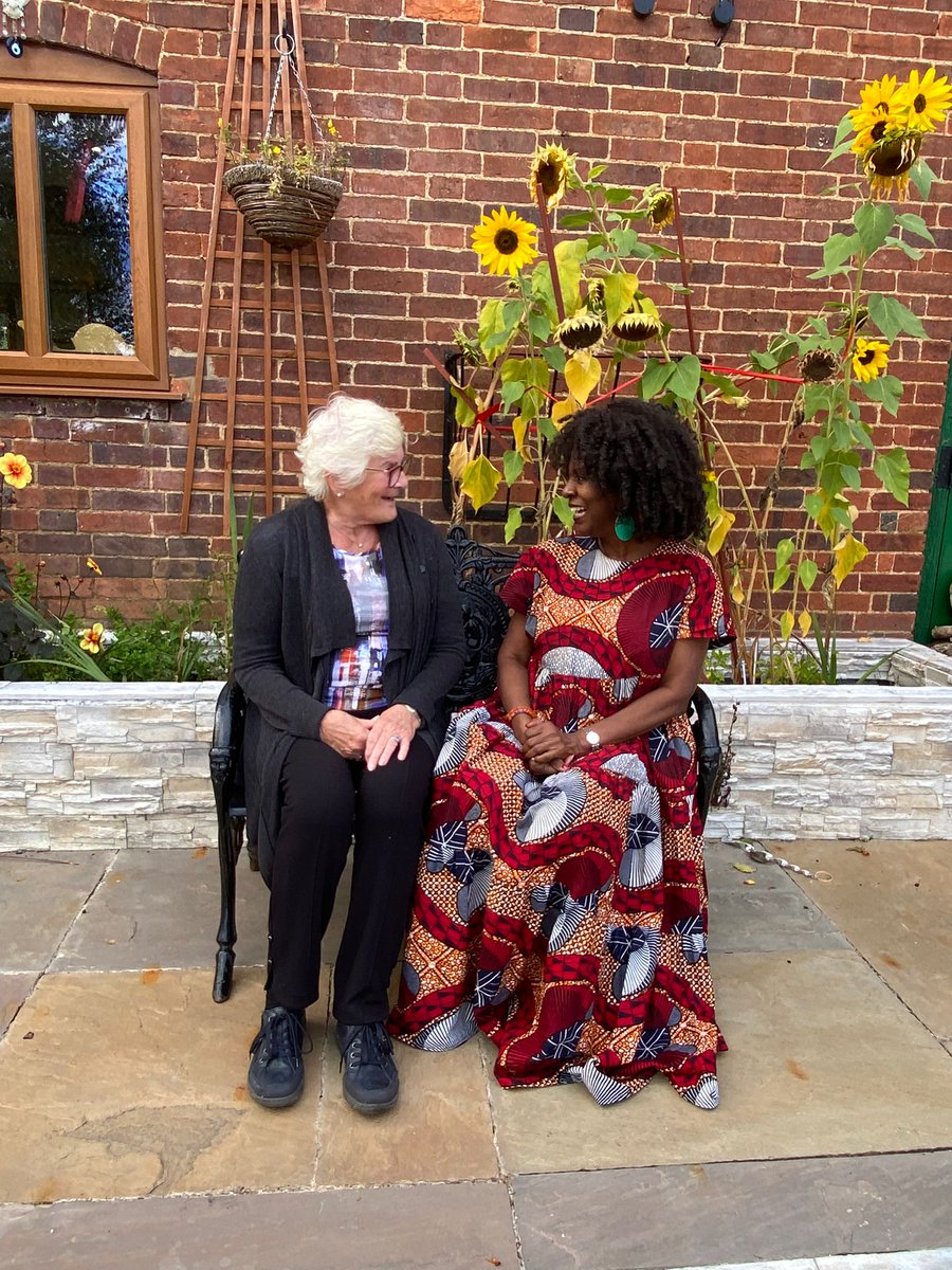 PattiSloley's tweet image. The table's turned!! What an amazing and emotional day! She taught me in Ghana when l was 15/16 and comes on my Taste of Africa course at the Novelli Academy today. Nothing but gratitude 🙏

#cookerycourse #cookingculture #africanfood #BHMUK #heritage