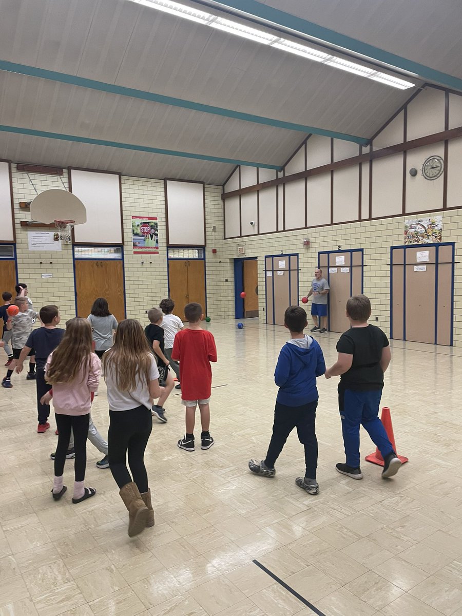 Christina tweet media