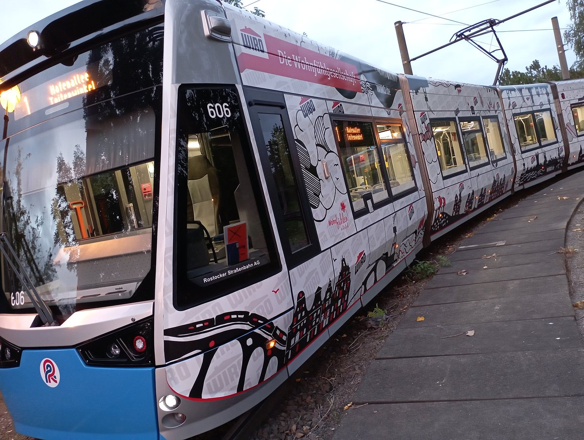 RenzmannTommy's tweet photo. Manchmal muss man von Vorne beginnen und etwas neues versuchen. Bei mir ist es ein neuer Job in einer neuen Stadt. 
#Straßenbahn #Rostock #hro #rsag https://t.co/ldL9ksFJQR