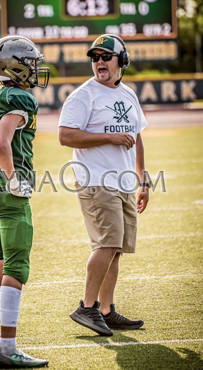 CoachDearborn's tweet photo. On National Coaches Day I’d like to thank all my coaching mentors that have guided me to where I am today! @Coach_HunterH @CoachWristen @BrandiMenegatti @Coach_JNovotny @CoachTeiger @Coach_Leo @BradyDay5 @CLUCoachLugo #Pueblo #CalLu #Moorpark #Hillcrest https://t.co/1Ai6BBWGKq