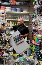 cqrcmp's tweet photo. Coquitlam RCMP is renewing their appeal for public assistance in identifying and locating a suspect involved in an indecent act that occurred in a retail store near Johnson Street and Parkway Boulevard in Coquitlam in August. 

https://t.co/INcoTNnoqy https://t.co/5vCq6oCKw5