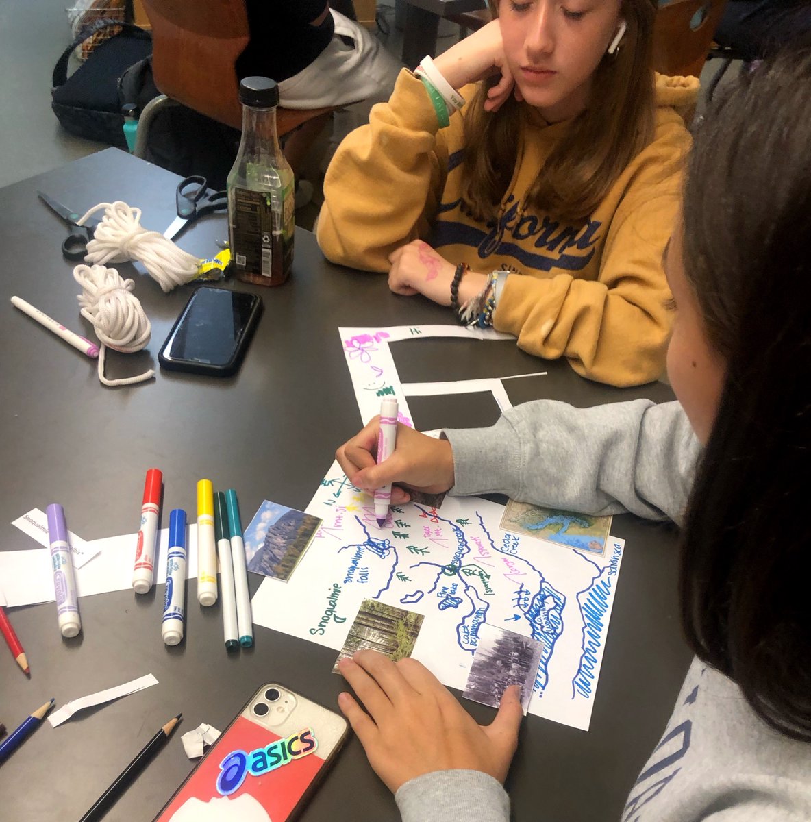 IssaquahSchools's tweet photo. It's Snoqualmie Tribe Rights Day. On this date in 1999, Snoqualmie Indian Tribe’s status as a federally recognized tribe was affirmed. In the photos, #IssaquahHighSchool ASB students learn how to offer the ISD Land Acknowledgement. Thank you for your work on this project! https://t.co/4keLPrVpiE