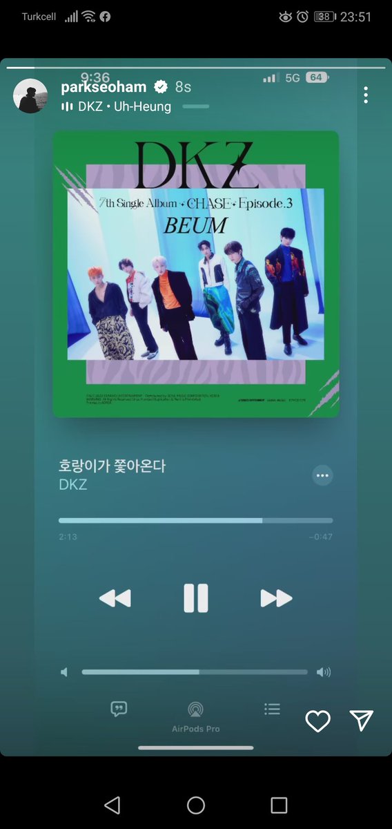 Askerde olmasına rağmen sürekli partnerinin reklamını yapması peki 🤭😍

#parkseoham #semanticerror #JAECHAN #dkzjaechan