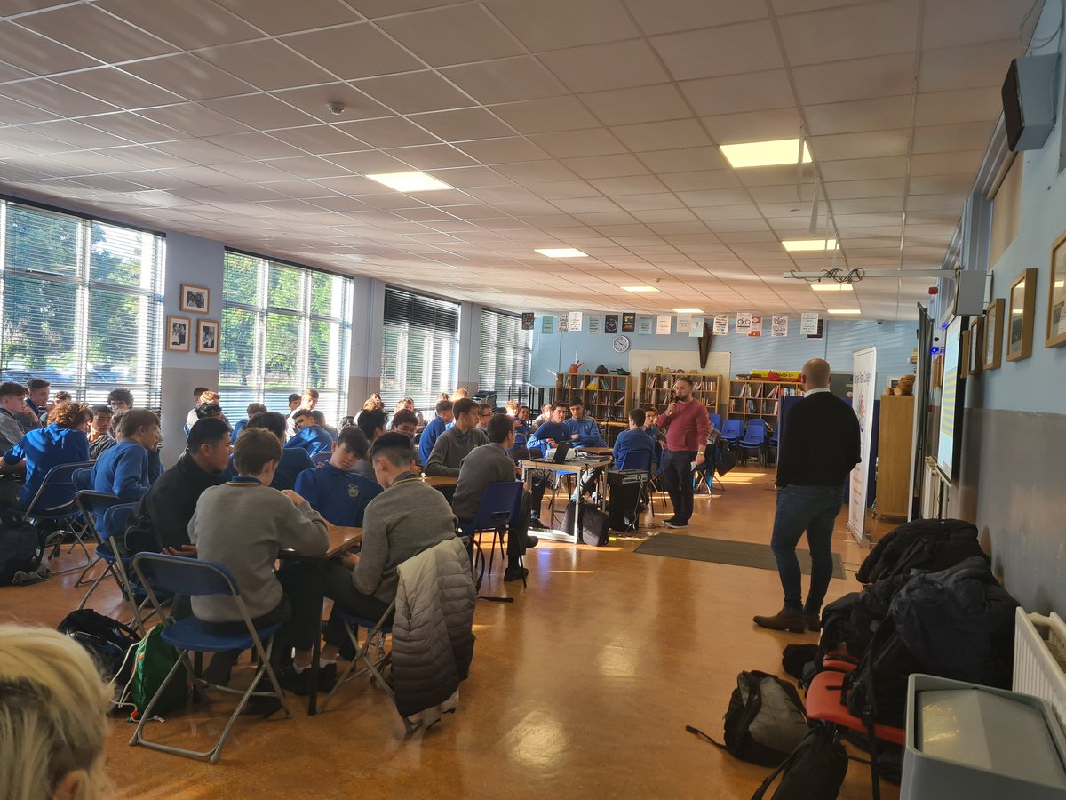 Kelly93Sarah's tweet photo. Day4️⃣ of Marist Week saw the return of our Marist History Quiz between @moylepark @MaristAthlone &amp; @MarianCollege.Well done to all involved and thanks @DamoCarter for organising this fun filled/competitive day for the3️⃣ schools,it was a great day #Maristweek2022 @MaristEducation https://t.co/v7r0a0TWjG
